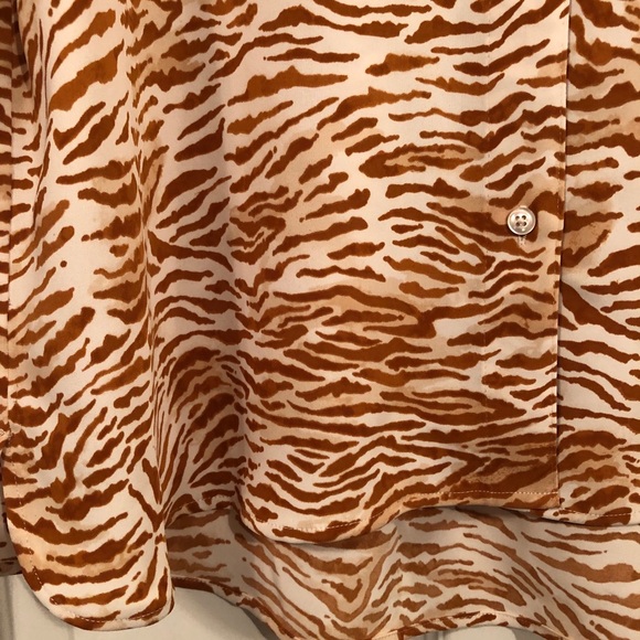 Aritzia Little Moon NWT blouse - Picture 2 of 10